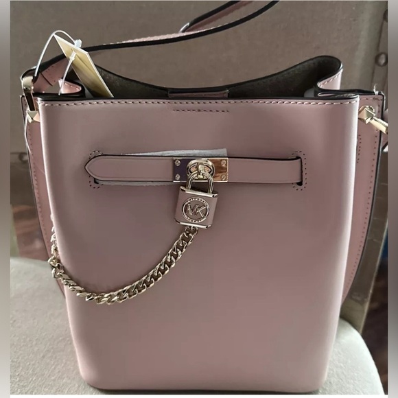 NWT Michael Kors Hamilton Legacy Handbag
Smokey Rose Leather - Picture 8 of 8